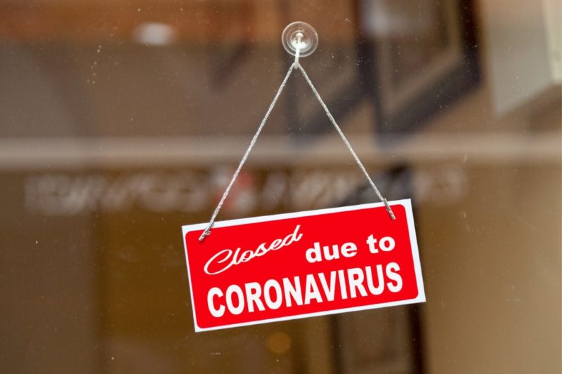 closed sign on shop due to coronavirus